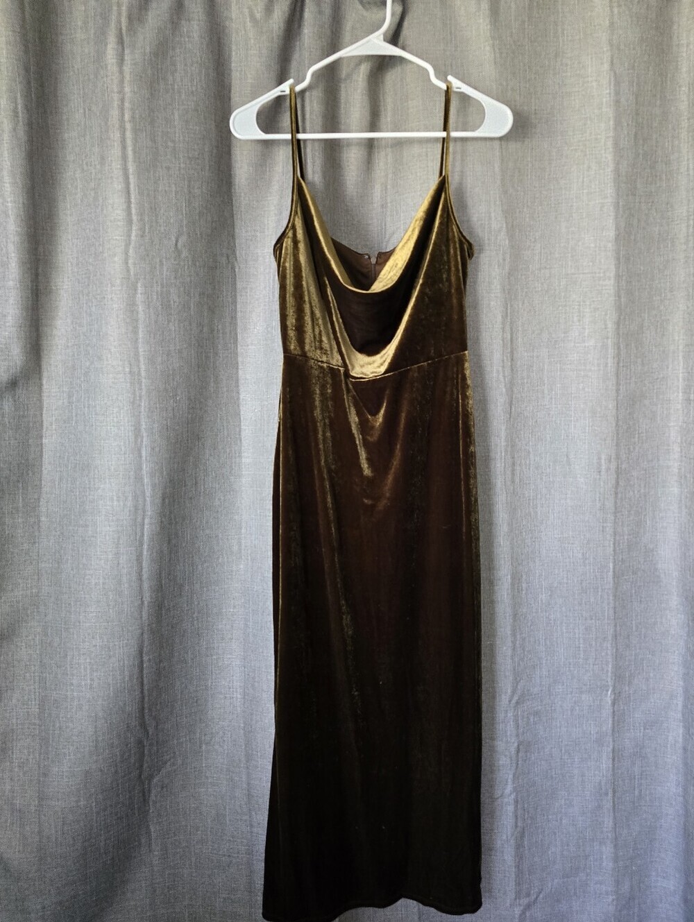 Taylor Dark Olive Green Cowl-Neck Sleeveless Midi Dress Velvet Size 6 Slits